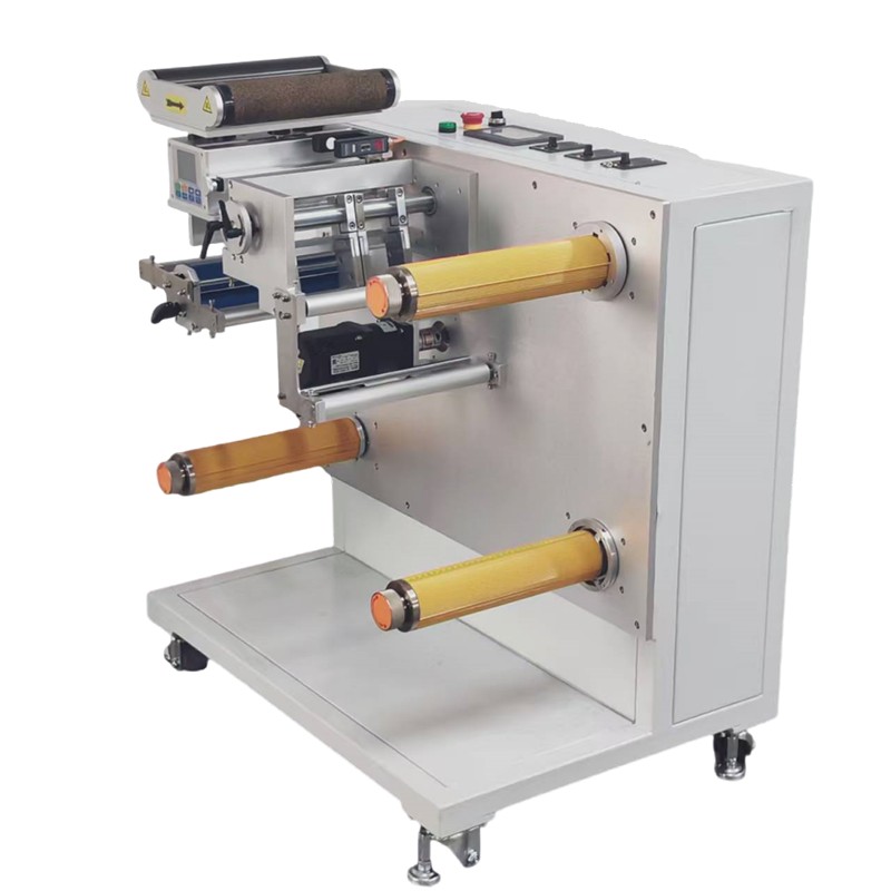 သေးငယ်တဲ့ stripper